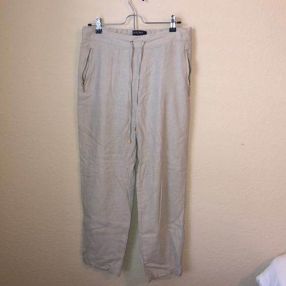 Linen Capri - Picture 2 of 4